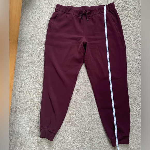 Lululemon Athletica Stretch High-Rise Jogger Full Length Maroon Size 12US - Picture 4 of 8